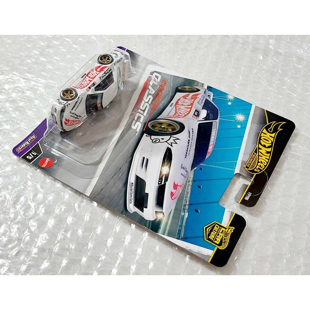 i17 โมเดลรถขนาดเล็ก 🌱 Hot Wheels Premium Nissan Skyline GT-R R32 PANDEN スカイライン パンデン ญี่ปุ่น ใหม่