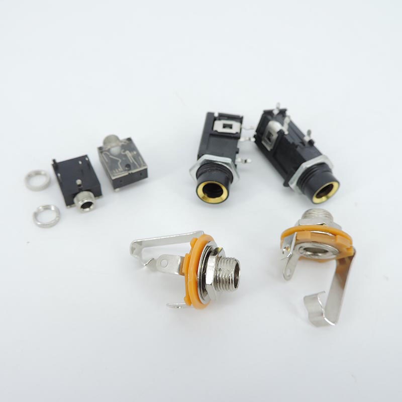 Pj Series อะแดปเตอร์ซ็อกเก็ตแจ็คหูฟัง PCB ตัวเมีย 6.35 มม. 6.5 1/4 นิ้ว 3.5 มม. PJ-612A PJ-324