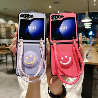 เคสโทรศัพท์มือถือหนัง PU แบบแข็ง ฝาพับ พร้อมสายคล้องมือ หรูหรา สําหรับ Samsung Galaxy Z Flip 5 5G