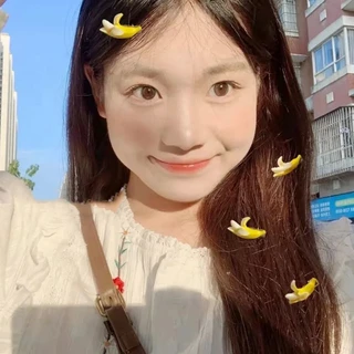 กิ๊บติดผมจําลอง รูปกล้วยน่ารัก แบบสร้างสรรค์ สําหรับนักเรียนหญิง