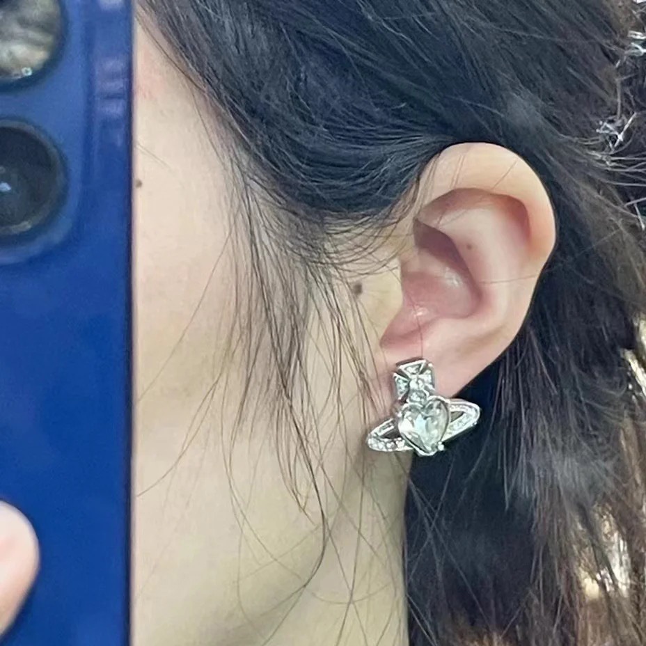 [Westwood] ต่างหูสตั๊ด เพทาย รูปหัวใจ ขนาดใหญ่ หรูหรา - รูปที่ 4