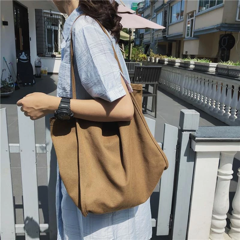【พร้อมส่ง】miss bag fashion กระเป๋าสะพายไหล่ กระเป๋าเดินทางผ้าแคนวาส