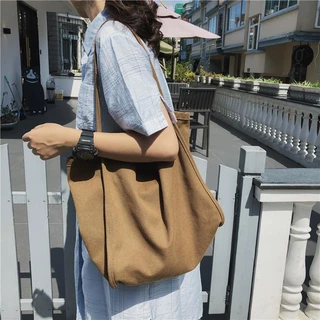 【พร้อมส่ง】miss bag fashion กระเป๋าสะพายไหล่ กระเป๋าเดินทางผ้าแคนวาส