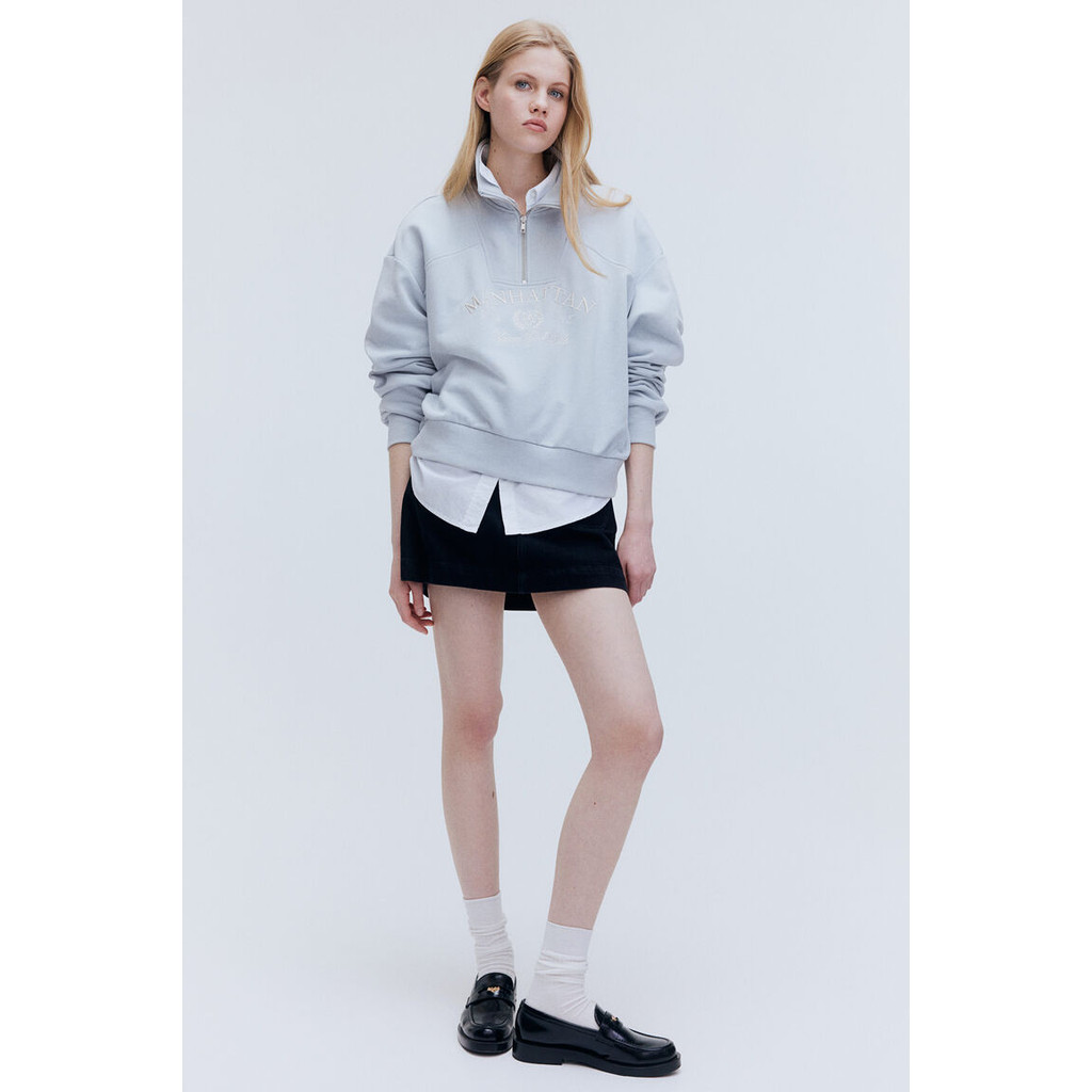 H&M Motif-detail zip-top sweatshirt Women Motif-detail zip-top sweatshirt 1273627_1