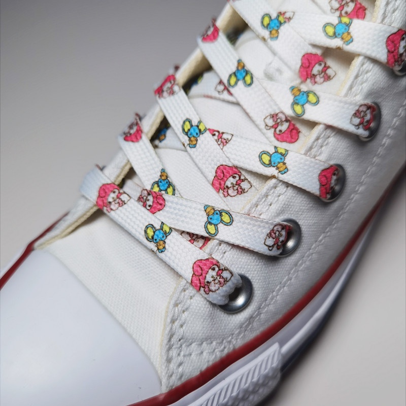 SANRIO เชือกผูกรองเท้า ลายการ์ตูนอนิเมะ Cinnamoroll Kuromi Pikachu Graffiti แฟชั่น อุปกรณ์เสริม สําหรับรองเท้าผ้าใบ