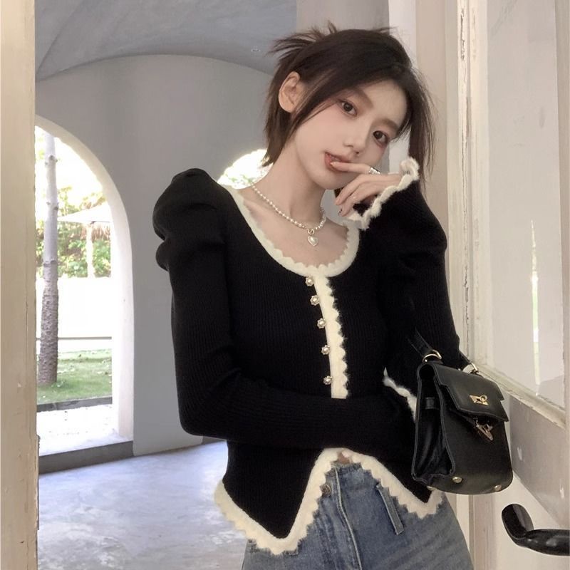 Xiaoxiang เสื้อถักแขนทรัมเป็ต เปิดไหล่ข้างเดียว สีดํา ระดับไฮเอนด์ สไตล์ฝรั่งเศส ฤดูใบไม้ร่วง ฤดูหนาว สําหรับผู้หญิง