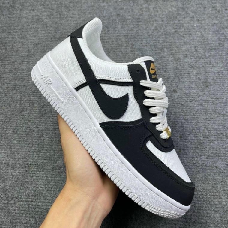รองเท้าผ้าใบผ้าใบแบบกำหนดเอง Air Force 1 สีดำ AF1 ผ้าหนังกลับสีดำและสีขาวสินค้าคุณภาพสูงพร้อมอุปกรณ