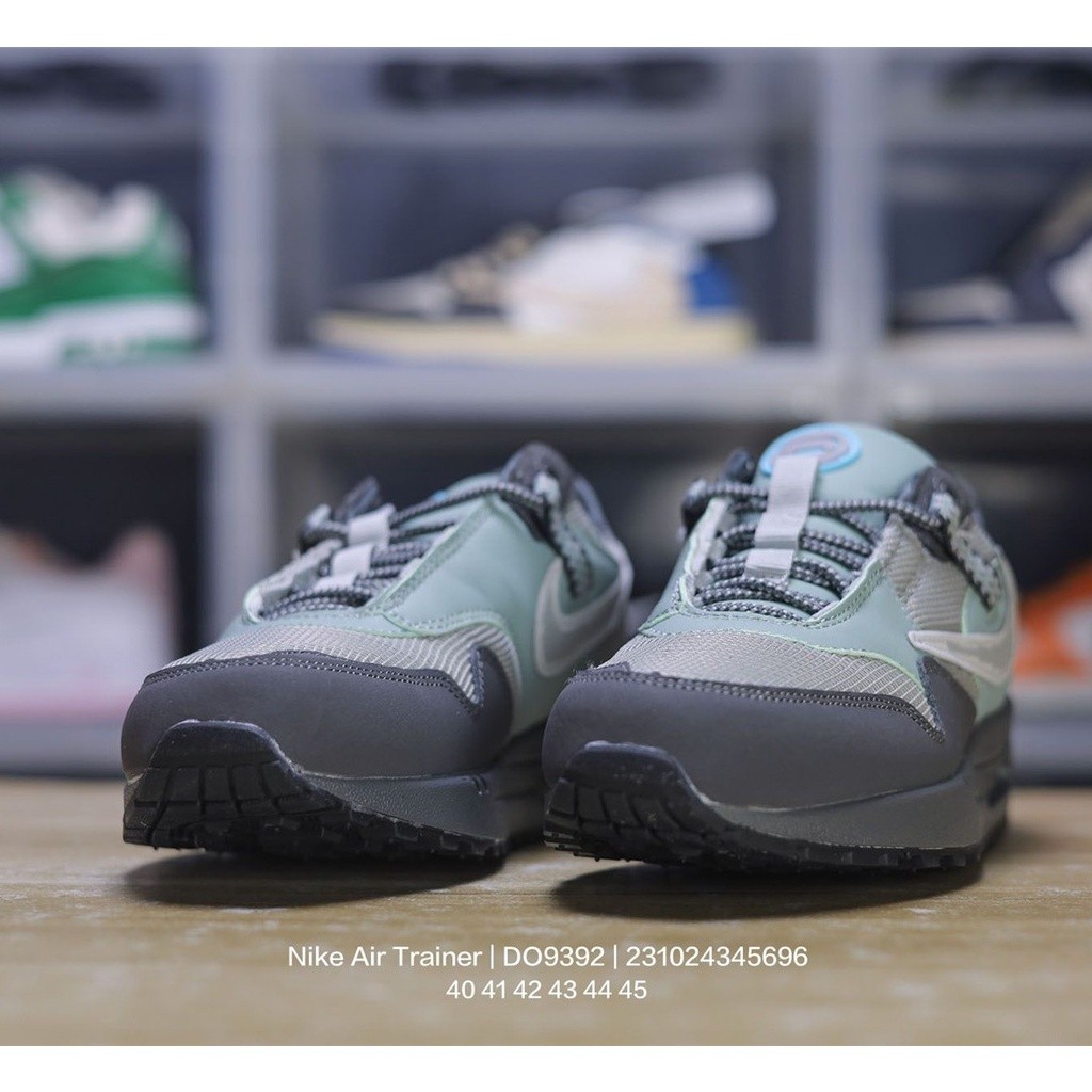 Travis Scott x Nike Air Max 1 "Wheat" Revision Low-cut Retro Casual Shoes รองเท้าผ้าใบ Jogging Shoe