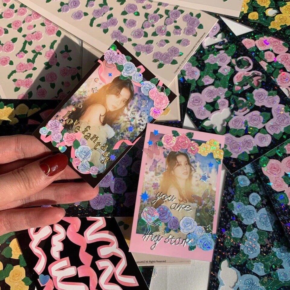 [พร้อมส่ง] สติกเกอร์ลายกุหลาบระยิบระยับ sticker สติกเกอร์ไดคัท สติ๊กเกอร์ติดไอแพด สติกเกอร์พีวีซี สต
