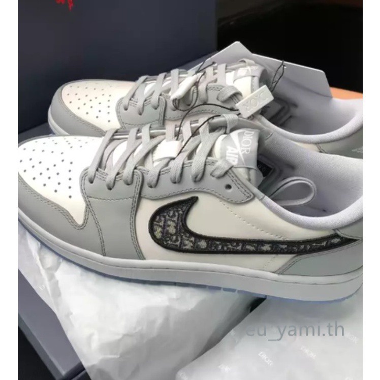 ของแท้ 100% Nike Dior x Air Jordan 1 Low White Grey มของแท้ รองเท้า Hot sales
