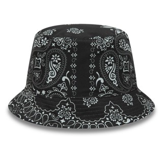 New Era หมวกรุ่น BUCKET REVERSIBLE PAISLEY BLACK