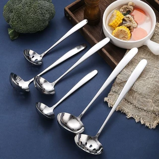 กระบวยสแตนเลส-เกรดพรีเมี่ยม อย่างหนา-(สีสแตนเลส) ตักซุป เกรดโรงแรม #A-0046