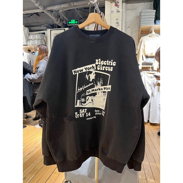 Brandy BM เสื้อกันหนาว คอกลม ผ้าฝ้ายแท้ พิมพ์ลายกีตาร์ร็อค สไตล์อเมริกัน เรโทร ทรงหลวม แฟชั่นสําหรับผู้หญิง