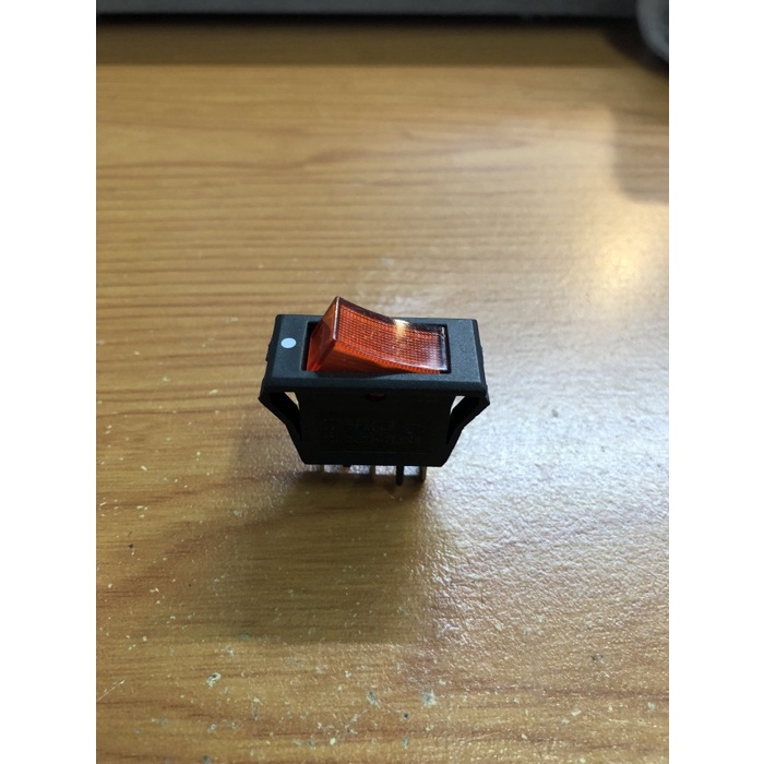 MERAH SEE SAW SWITCH 3PIN THICK + RED LIGHT JI27