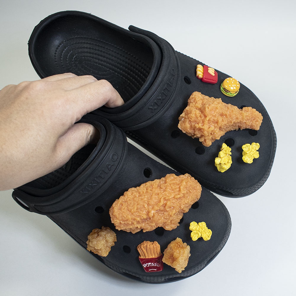 CROCS ชุดอุปกรณ์เสริม จี้รูปไก่ทอด แฮมเบอร์เกอร์ พิซซ่า โคล่า จิบบิทส์ เฟรนช์ฟรายส์ สําหรับตกแต่งรองเท้าผู้หญิง