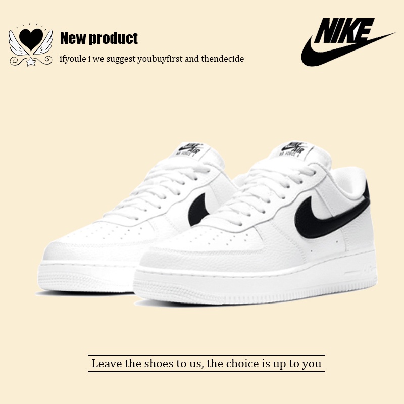 Nike Air Force 1 Low White and Black รองเท้ากีฬา