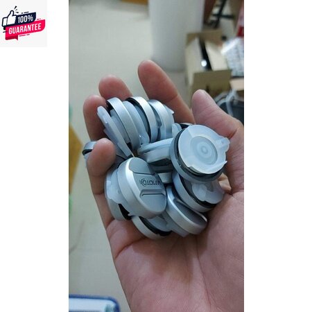 จำนวน 1 ชิ้น อะไหล่ปุ่มใหญ่ยางกด สำหรัลูทูธติดหมวกกันน็อค Vimoto V8