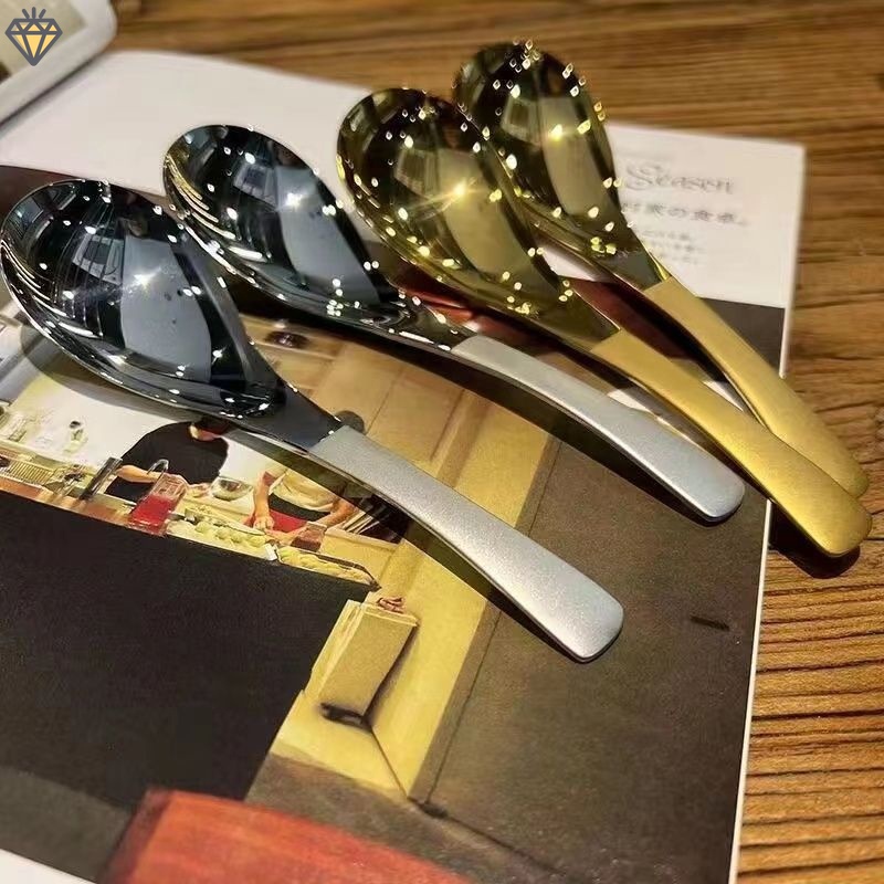ช้อนซุปสเตนเลส สีทอง สีเงิน สําหรับตักกาแฟ บนโต๊ะอาหาร RY