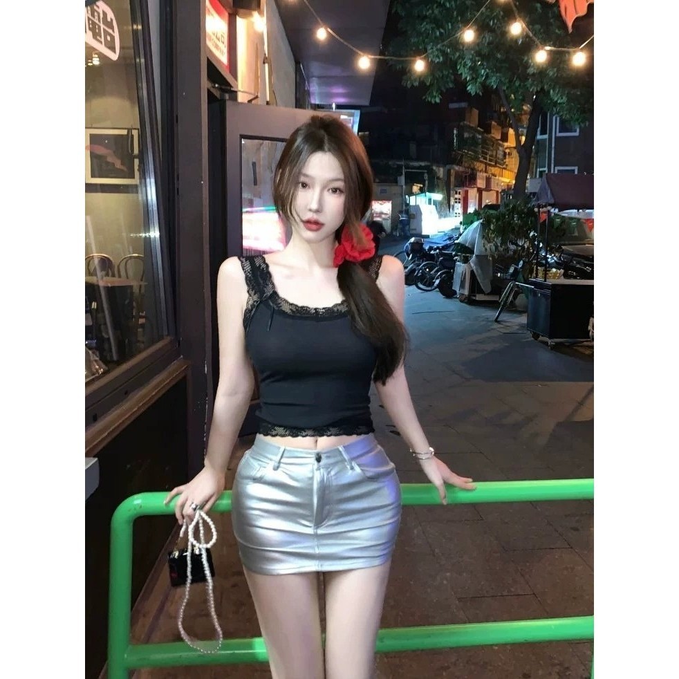 QY.Shop⭐️สินค้าราคาพิเศษ⭐️เสื้อกล้ามลูกไม้ แต่งโบว์ น่ารักมาก มีฟองน้ำสีพาสเทลยืดกำลังดี 