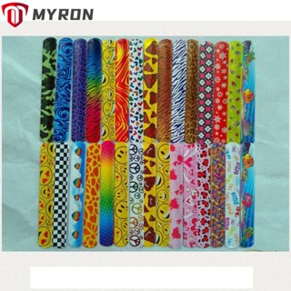 Myron 30 ชิ้น สร้อยข้อมือ PVC เด็กผู้ชาย เด็กผู้หญิง DIY แหวนมือตบ ห่อ