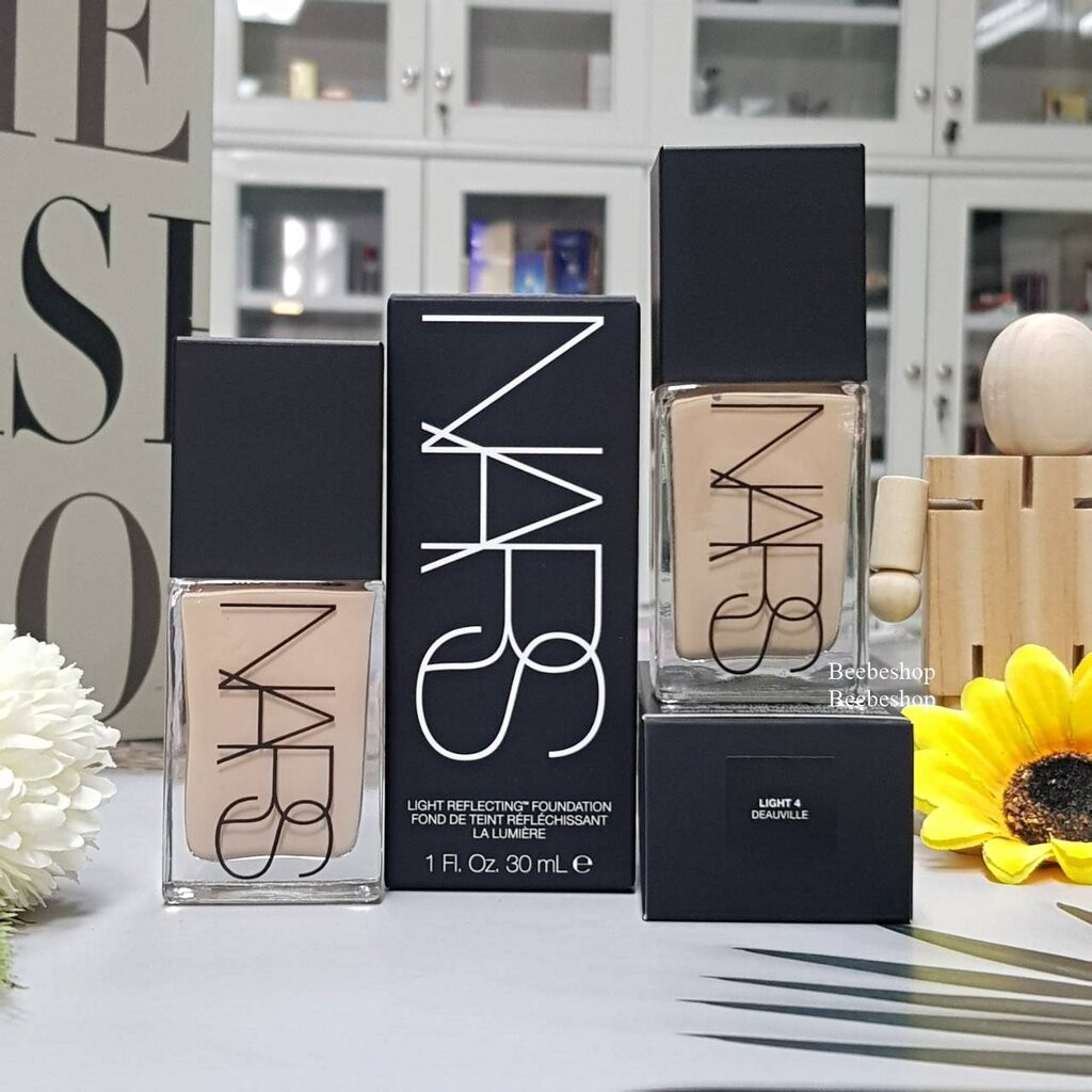 รองพื้น NARS Light Reflecting Foundation 30ml สี Deauville , Fiji ,Punjab ,Gobi ,Mont Blanc