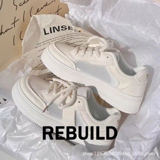 REBUILD รองเท้าผ้าใบผู้หญิง สีขาว พื้นหนา รองเท้าผ้าใบส้นสูงส้นหนา รองเท้าแฟชั่น ผูกเชือก 2023 NEW FBX2390QID 37Z230913