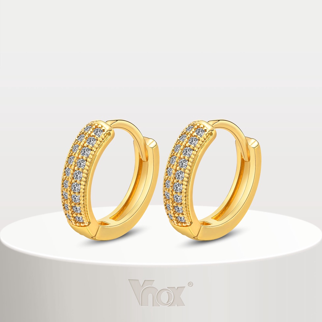 Vnox ต่างหูห่วง ชุบทอง 18K ประดับเพทาย สีขาว สําหรับผู้หญิง