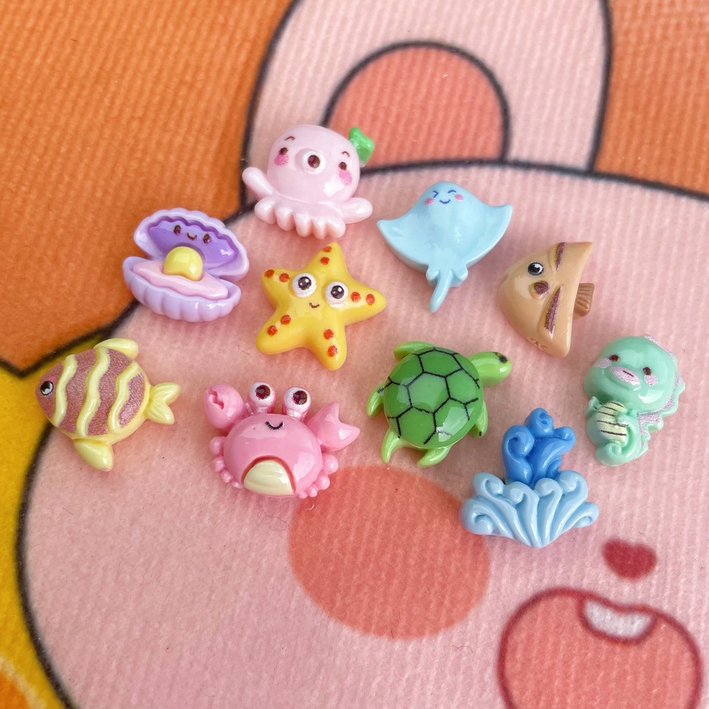 10 ชิ้น / เซต การ์ตูน มินิ มหาสมุทร ปู ปลาหมึก เรซิน ด้านหลังแบน เคสโทรศัพท์ วัสดุตกแต่ง รองเท้า เสน่ห์ DIY กิ๊บ เครื่องประดับ อุปกรณ์