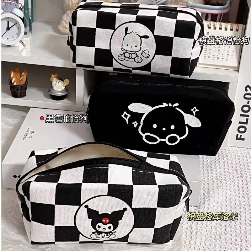 กระเป๋าดินสอ ขนาดใหญ่ จุของได้เยอะ ลายการ์ตูน Sanrio Kuromi Pachacco น่ารัก สีดํา และสีขาว สําหรับใส่เครื่องเขียน