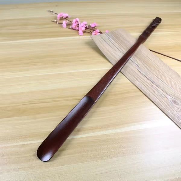 ♚แตรรองเท้า♚ ไม้เนื้อแข็ง Shoehorn ในครัวเรือนด้ามยาวผู้สูงอายุหญิงตั้งครรภ์ไม่โค้งงอกว่า Shoehorn สวมใส่รองเท้า Handy เครื่องมือไม้ Sho