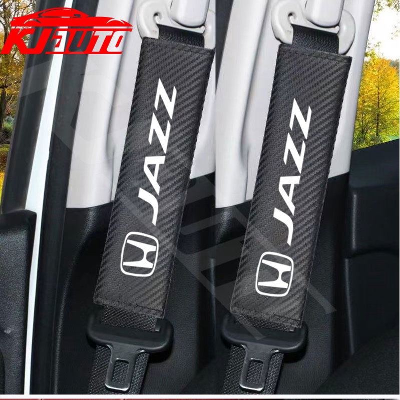 ปลอกหุ้มเข็มขัดนิรภัยรถยนต์ หนังคาร์บอน อุปกรณ์เสริม สําหรับ Honda Jazz G2 GE GC G3 GK GH GP G4 GR GS i-VTEC Mugen Typre R S 1/2 ชิ้น