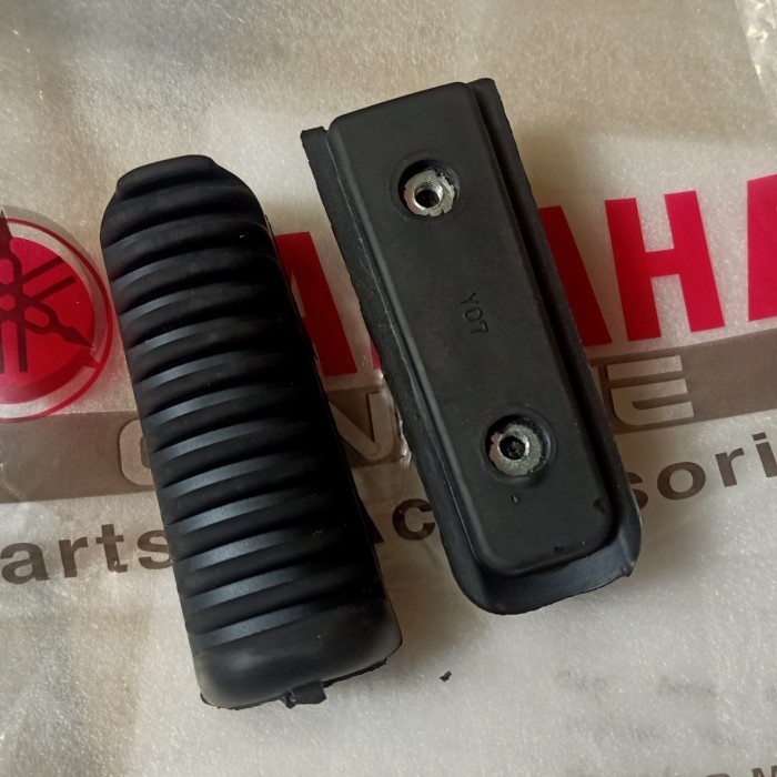 ยางขั้นบันไดยางซ้อนท้ายหน้า Vixion R15 MT15 Scorpio MX king ใหม่