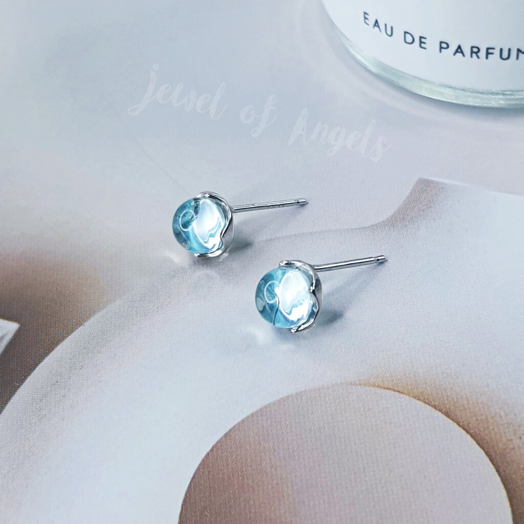 ต่างหูเงินแท้ S925 รุ่น Sky ต่างหูกลมคริสตัลสีฟ้า ตุ้มหูเงินแท้ทั้งชิ้น Silver925