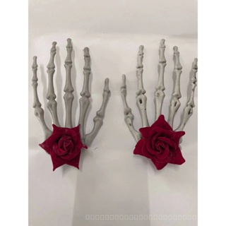 0908WSJ Creative Skull Hand Claw Barrettes Halloween Party Makeup Party Horror Demon Skull Trick Props GDJ6