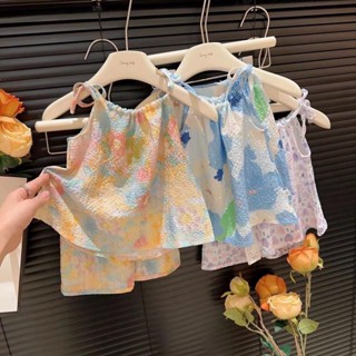 Girls new summer suit, childrens oil painting style, foreign style, sweet halter top, shorts, two sets of cool clothes.