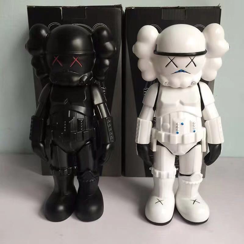[คลังสินค้าพร้อม] [จัดส่งฟรีขนส่งทางอากาศจัดส่งฟรี] Kaws Sesame Street XX Eye Star Wars Street Wear อินเทรนด์เล่นขนาดใหญ่เครื่องประดับตกแต่งนําโชค
