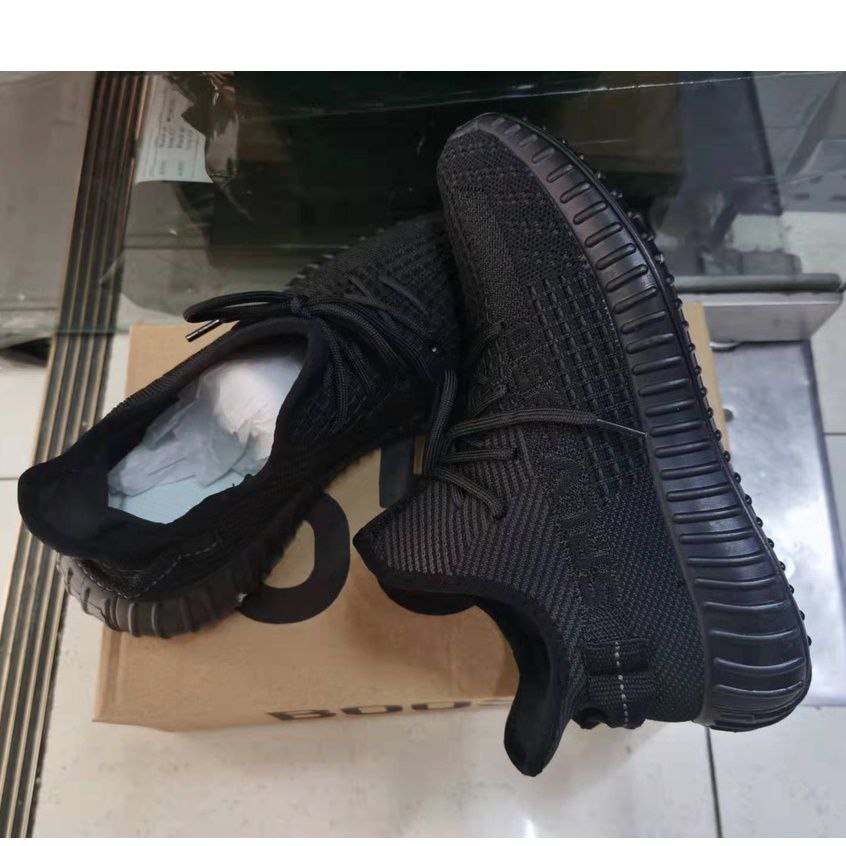 ใหม่ ADI Boost Yezzy 350 แฟชั่นติดตั้งผูกเชือกสำหรับบุรุษ/สตรีออกแบบ รองเท้า train