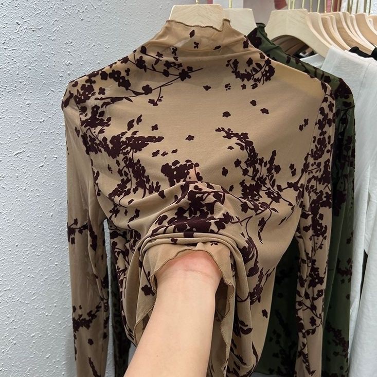 เสื้อยืดแขนยาว คอเต่า เข้ารูป พิมพ์ลาย สไตล์ฝรั่งเศส หรูหรา เข้ากับทุกการแต่งกาย สําหรับผู้หญิง