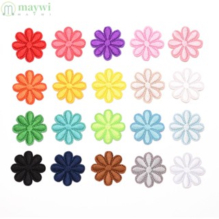 Maywi แผ่นแพทช์ ปักลายดอกไม้ 4.2*4.2 ซม. สุ่มสี สําหรับเย็บผ้า DIY 60 ชิ้น