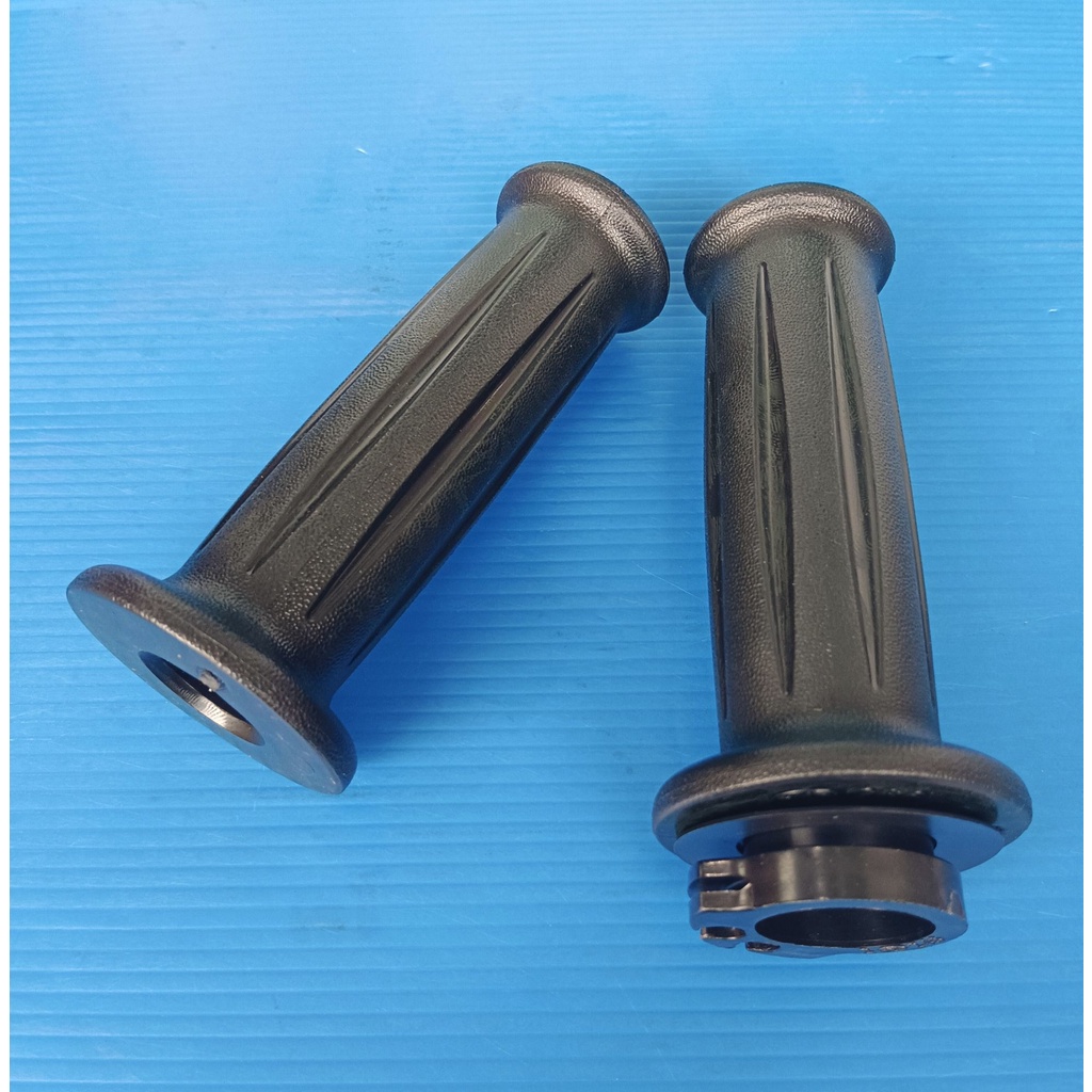 3501-246-00ปลอกแฮนด์ปลอกคันเร่งYAMAHA Fino,Filano,Fiore ()1คู่