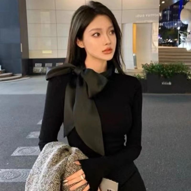 เสื้อกันหนาว ผ้าฟลีซ แบบสวมหัว ประดับโบว์ สีดํา เหมาะกับฤดูใบไม้ร่วง และฤดูหนาว สไตล์เยอรมัน สําหรับผู้หญิง