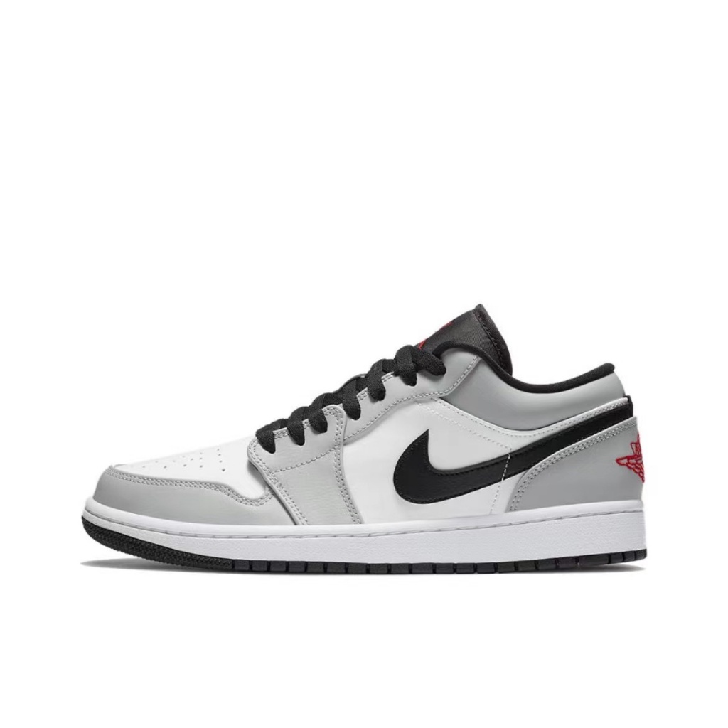 Jordan 1 low Light Smoke Grey  sneakers