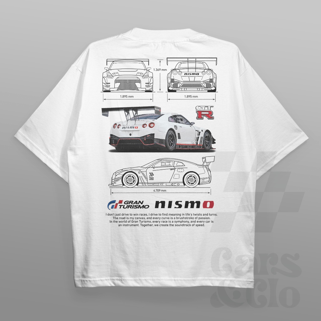เสื้อยืด พิมพ์ลายรถยนต์ และ Clo - Regular Fit สีขาว - Nissan Gran Turismo GTR NISMO