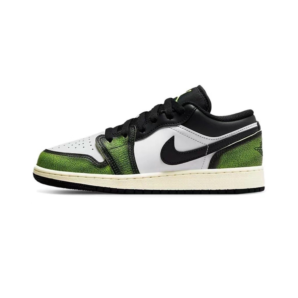 【💯ของแท้】 Nike Jordan Air Jordan 1 Low SE "Chocolate Bliss" White Green/DO8244-003