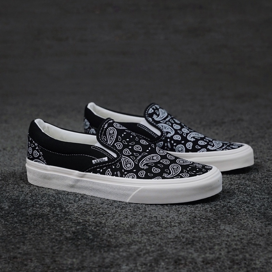 Vans Vans Van Peace Paisley Classic Slip-On Low-Top รองเท้าผ้าใบลำลอง Unisex Slip-On Shoes