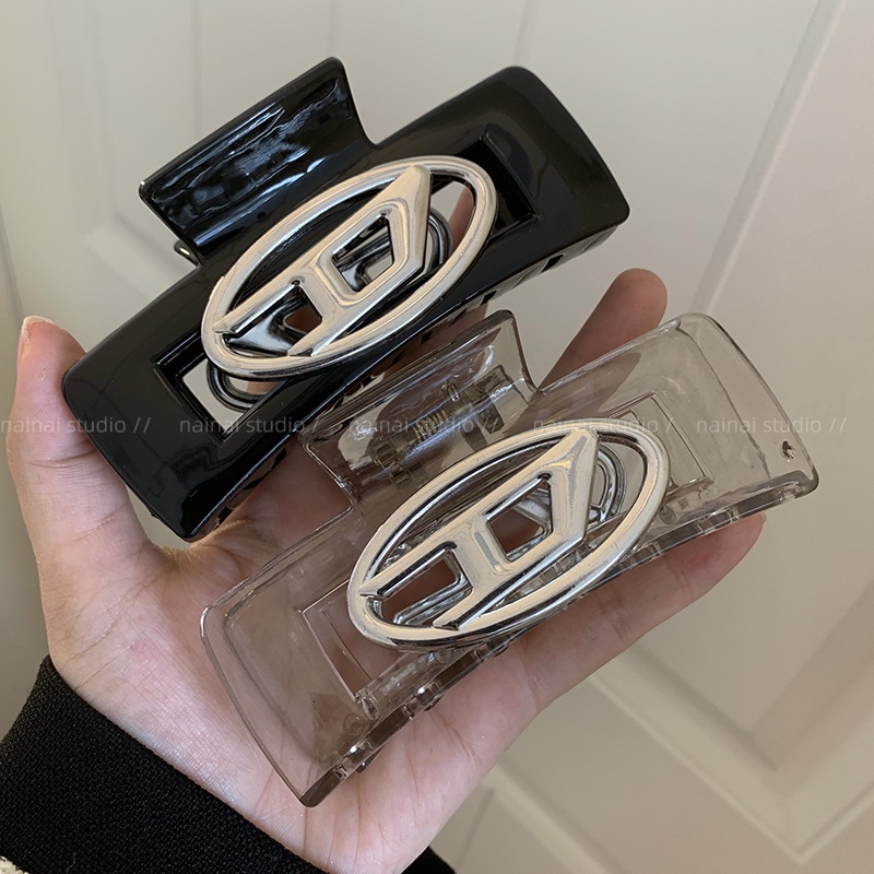 กิ๊บติดผม ขนาดใหญ่ พิมพ์ลายตัวอักษร สีเงิน เข้ากับทุกการแต่งกาย สไตล์เกาหลี 2023