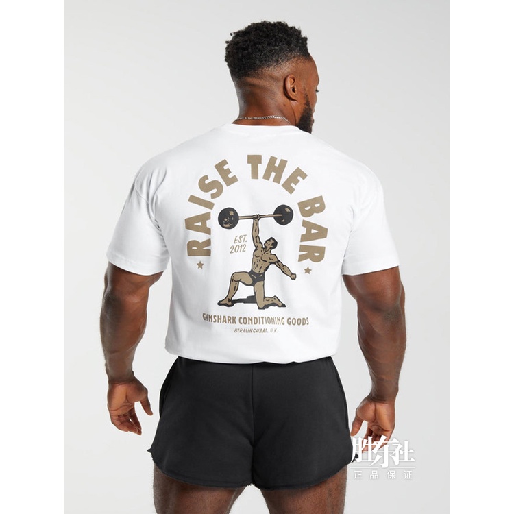 พร้อมส่ง ลดกระหน่ํา เสื้อยืดลําลอง ผ้าฝ้าย แขนสั้น พิมพ์ลาย RAISE THE BAR ระบายอากาศ คุณภาพสูง สําหรับผู้ชาย เหมาะกับการเล่นฟิตเนส กีฬา 1012