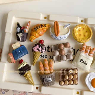 แม่เหล็กติดตู้เย็น อาหารจําลอง ไข่ พร้อมแท่งฝรั่งเศส แม่เหล็…
