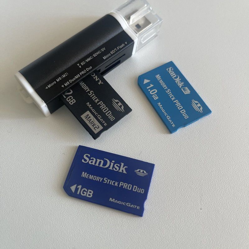 索索ms读卡器多功能SD读卡器MS记忆棒读卡器ccd相机读卡器尼尼Soso MS card reader multifunctional SD card reader xinsichushangmao