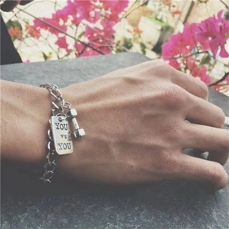 เครื่องประดับ สร้อยข้อมือ สายโซ่โลหะ จี้ดัมเบล สไตล์วินเทจ แฟชั่นคู่รัก สําหรับผู้ชาย และผู้หญิง